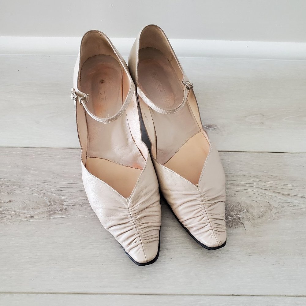 Women's Leather Heel Pumps, Size 9 - Picture 9 of 11